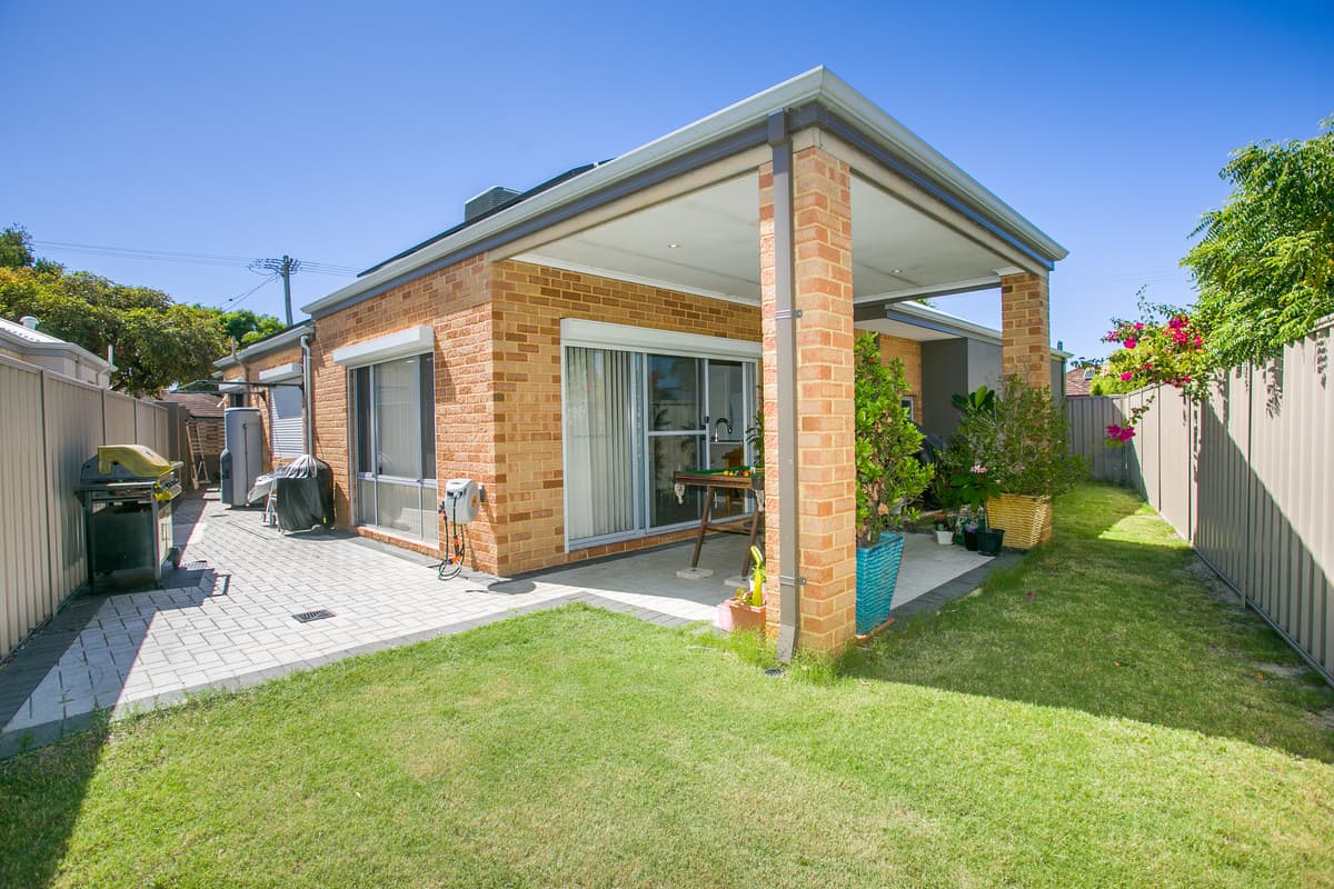 11 Jordan Street, Cloverdale, WA, Cloverdale - Thumbnail 3
