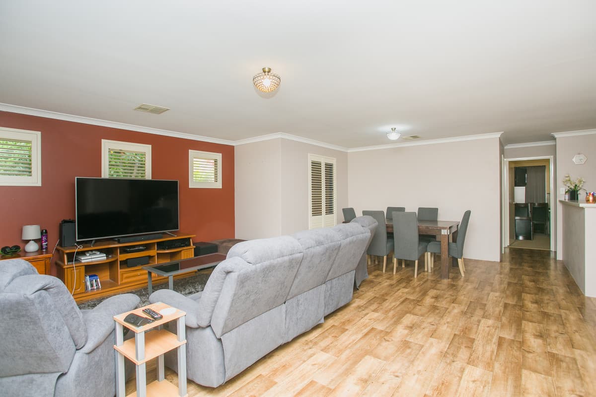 5A Cumberland Road, Forrestfield, WA, Forrestfield - Thumbnail 2