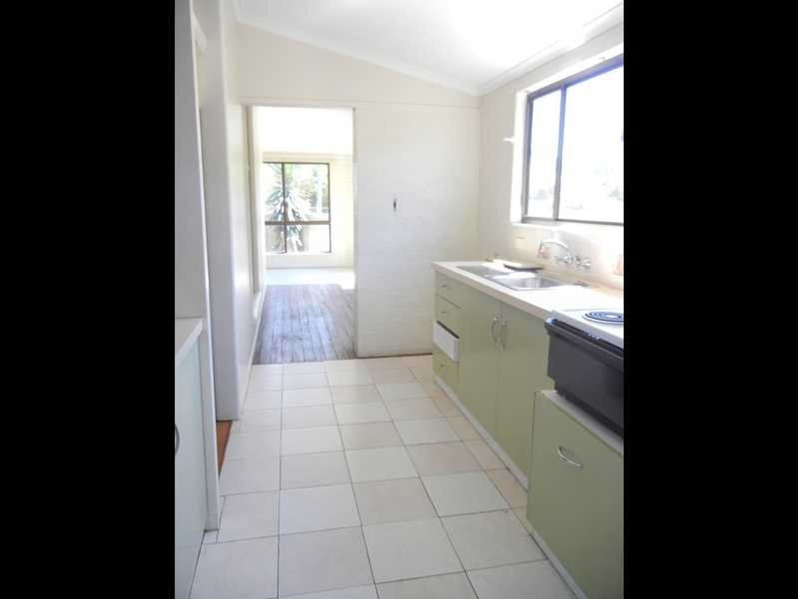 24 King Street, Warwick - Thumbnail 4