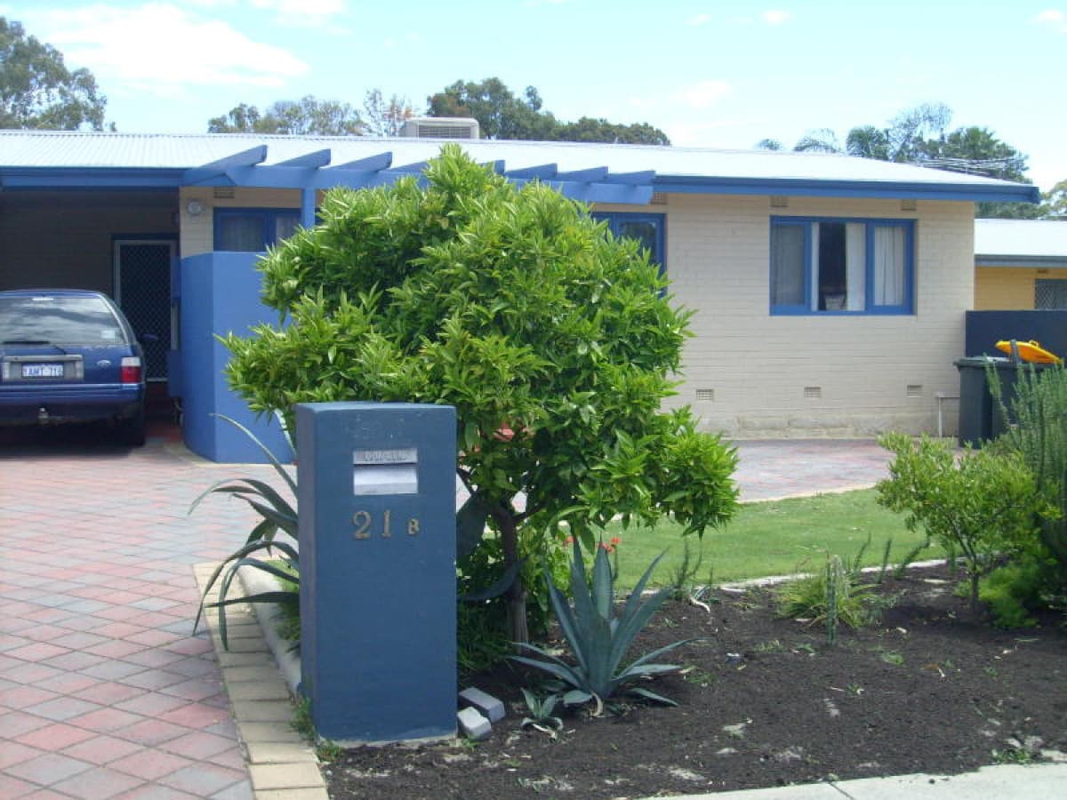 B/21 Sturtridge Road, LOCKRIDGE, WA, Lockridge - Image 1