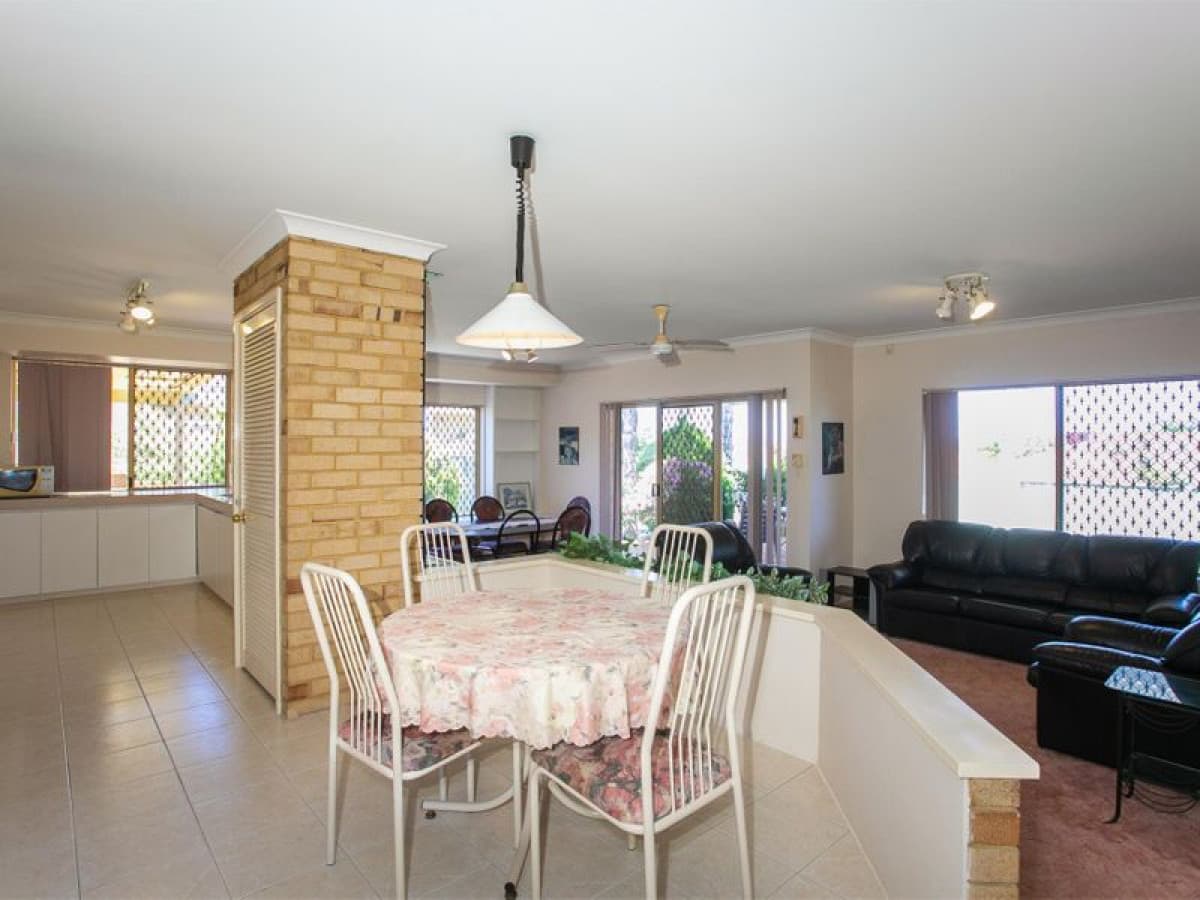 53 Bermuda Drive, BALLAJURA, WA, Ballajura - Thumbnail 2