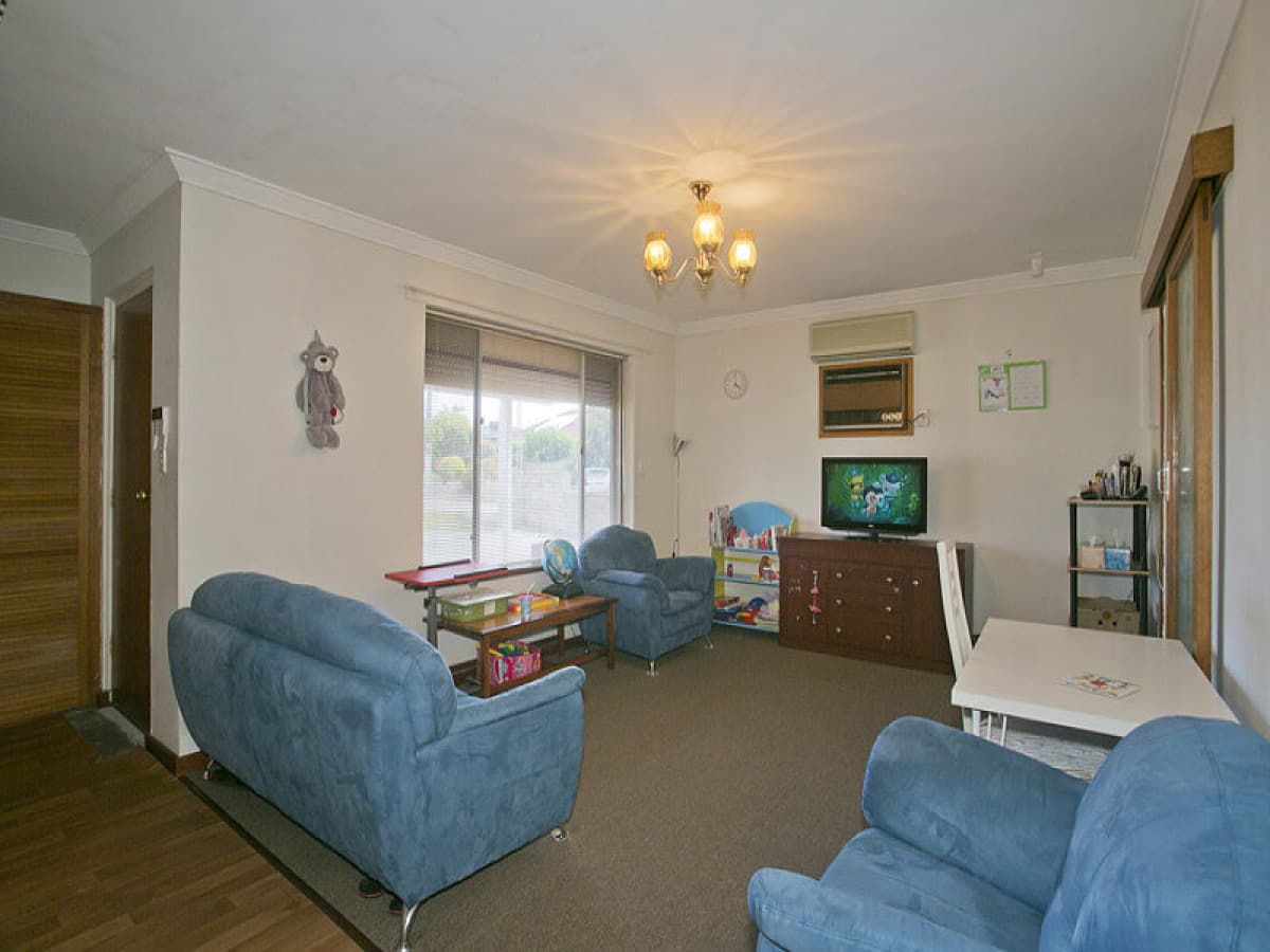 7 Sylvia Way, EDEN HILL, WA, Eden Hill - Thumbnail 2