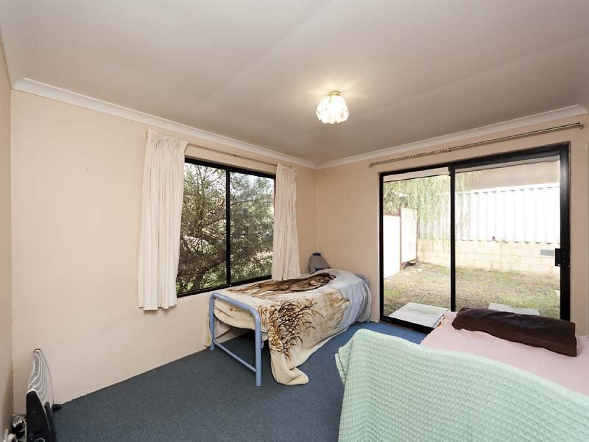 15 Werloo Court, LEDA, WA, Leda - Thumbnail 2