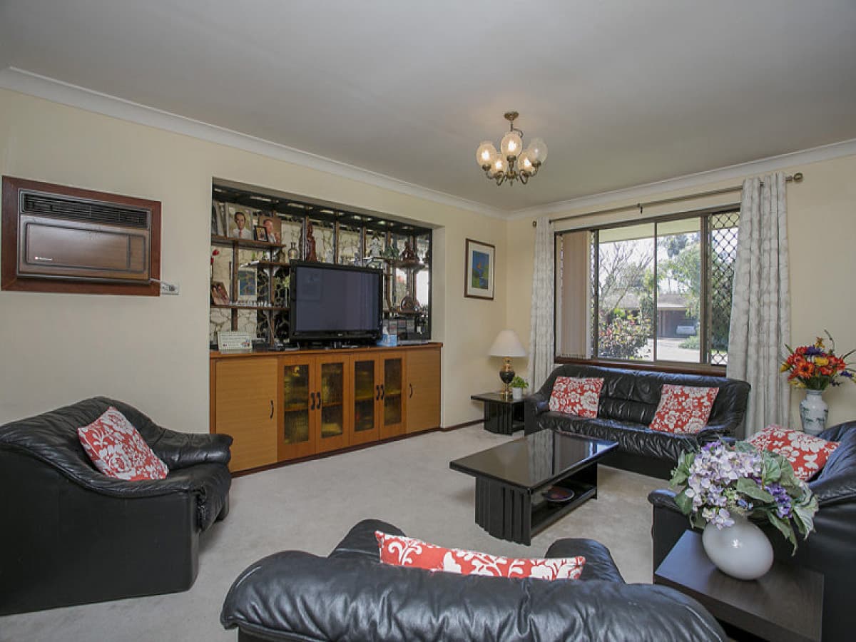 26 McAllister Way, BEECHBORO, WA, Beechboro - Thumbnail 2