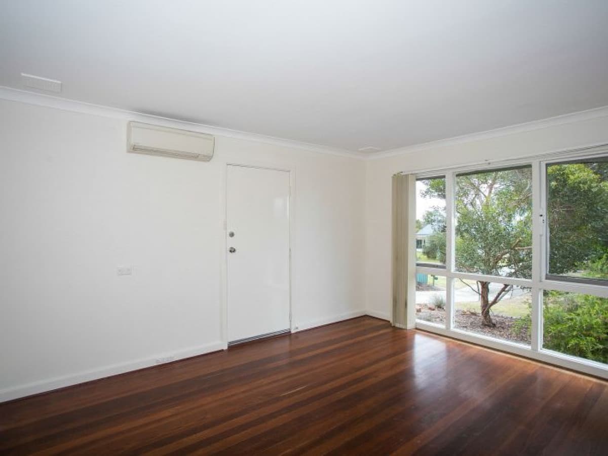 18 Manolas Way, GIRRAWHEEN, WA, Girrawheen - Thumbnail 2