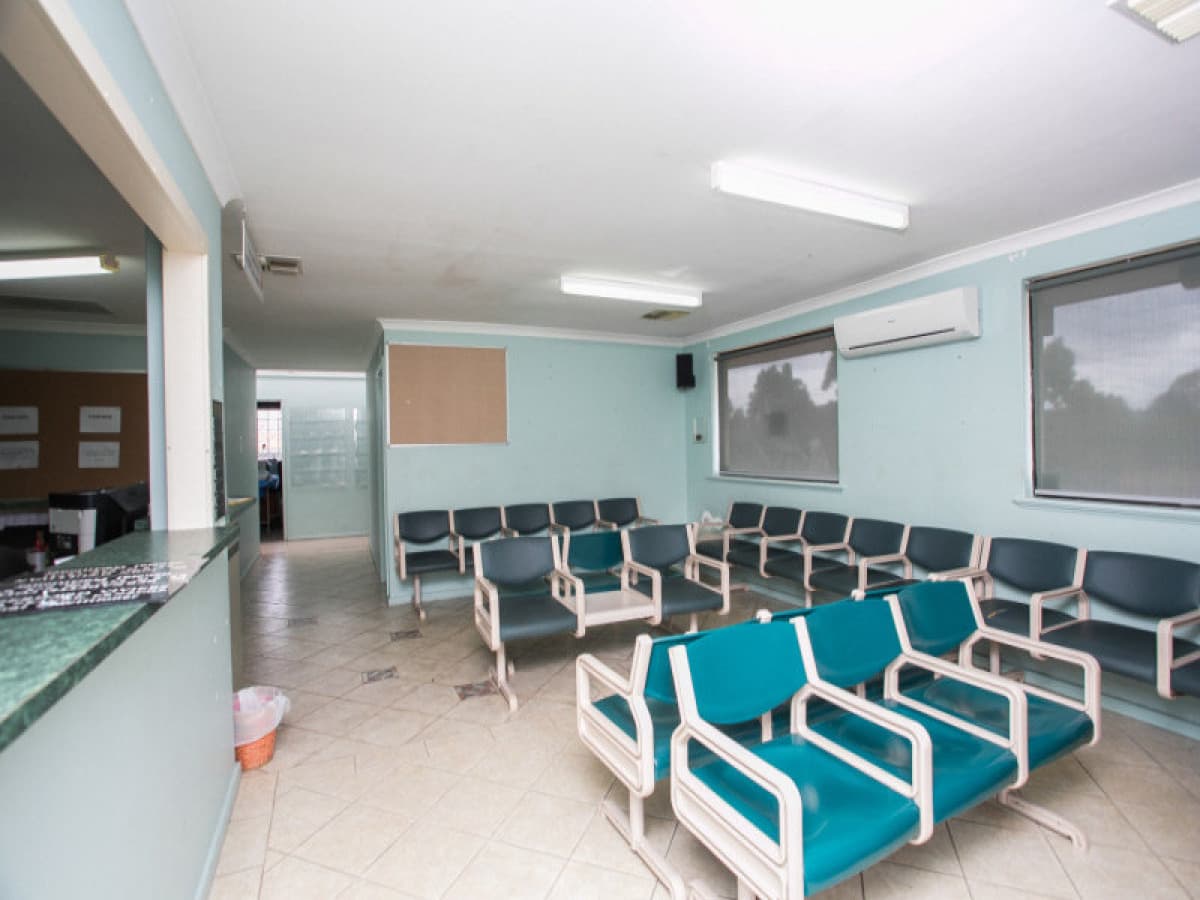 2 Hull Way, BEECHBORO, WA, Beechboro - Thumbnail 3