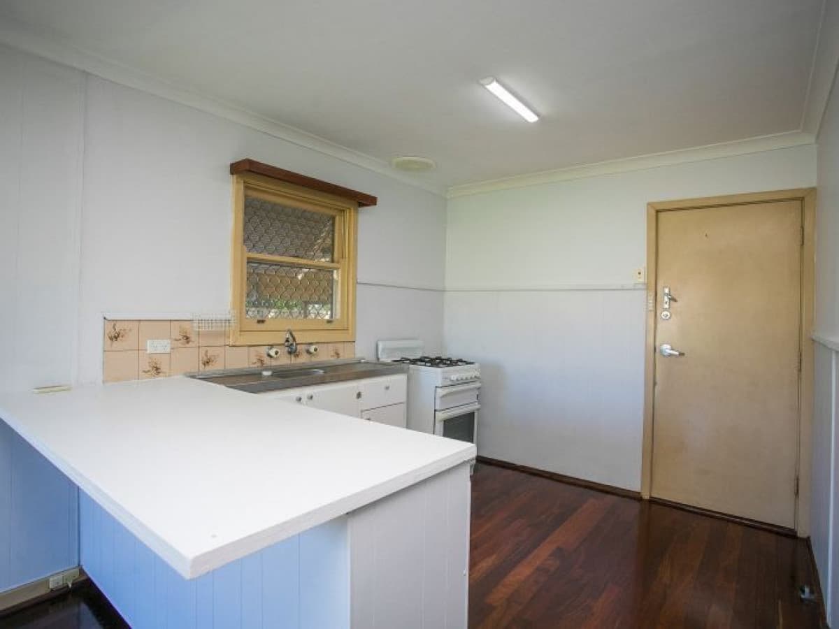 55 Bradley Way, LOCKRIDGE, WA, Lockridge - Thumbnail 3