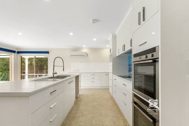 9-10 John Court, Bairnsdale, VIC 3875, Bairnsdale - Image 1