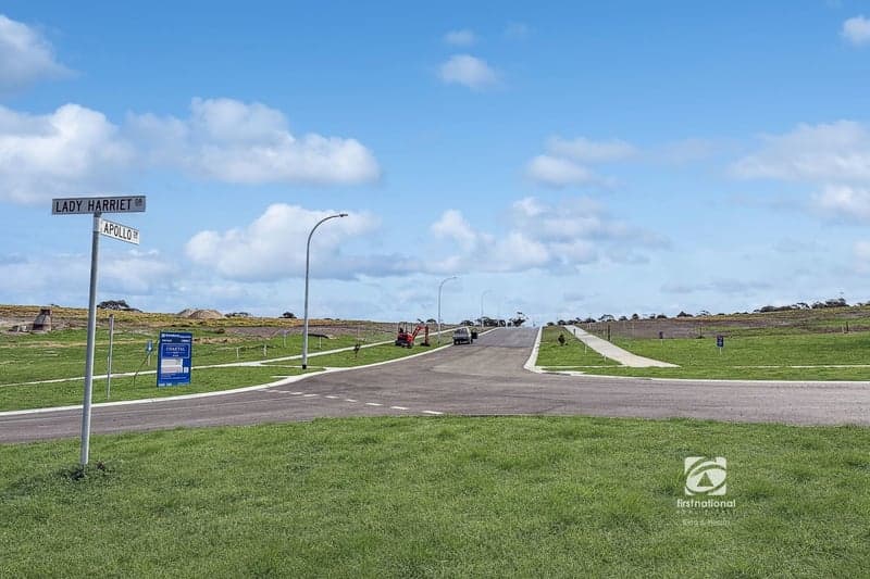 16 Apollo Drive, Lakes Entrance, VIC 3909, Lakes Entrance - Thumbnail 5