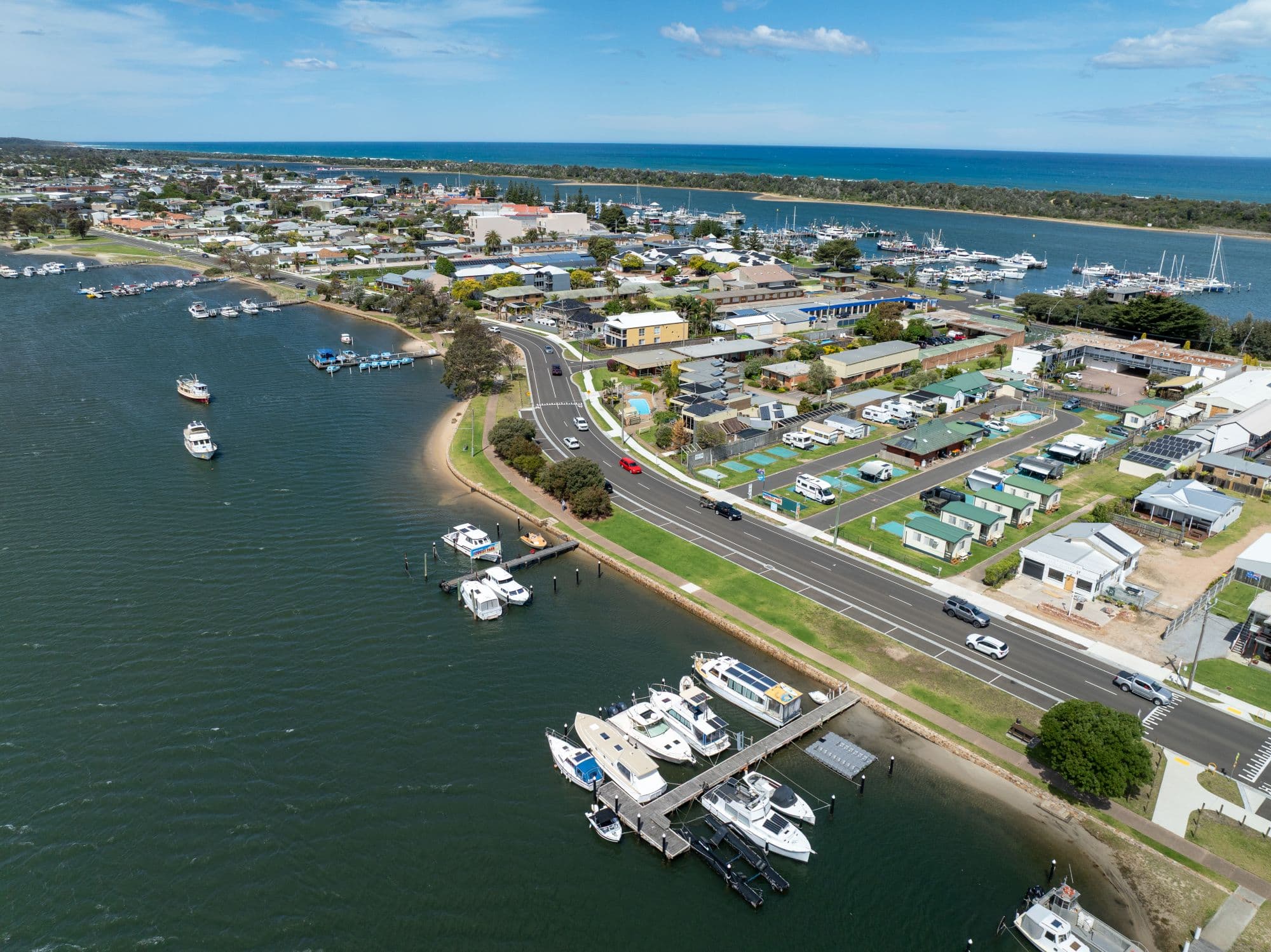 Marine Parade, Lakes Entrance, VICJAMES 3909, Lakes Entrance - Thumbnail 3