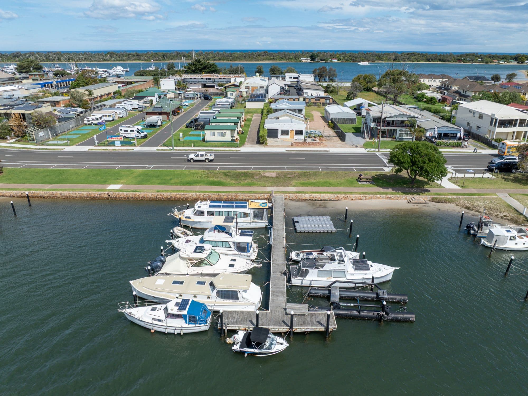 Marine Parade, Lakes Entrance, VICJAMES 3909, Lakes Entrance - Thumbnail 8