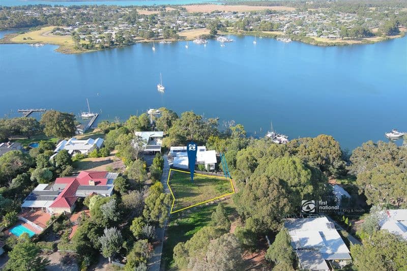 1/139 Newlands Drive, Paynesville, VIC 3880, Paynesville - Thumbnail 2
