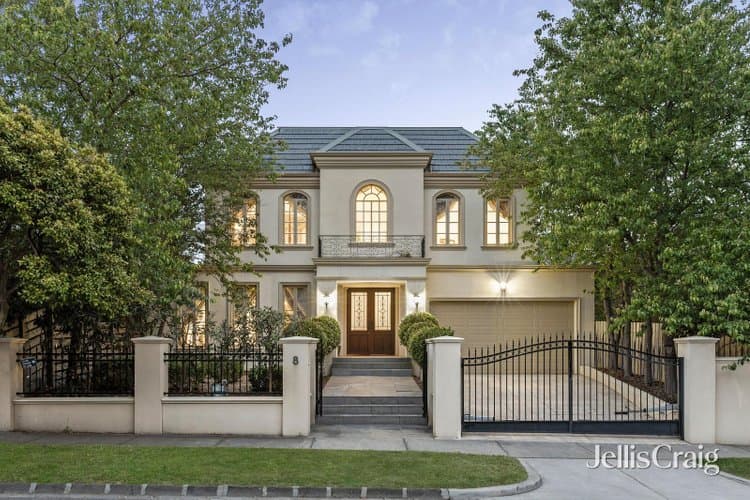 8 Wentworth Avenue, Canterbury, Canterbury - Image 1