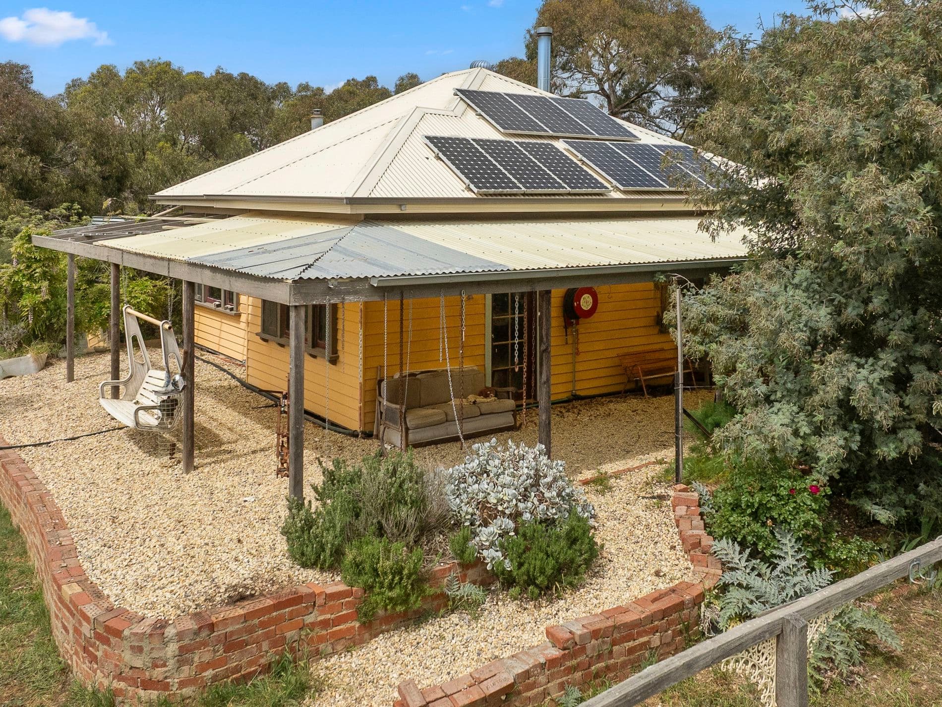 110 Bassett Lane, Hilldene, Hilldene - Thumbnail 2