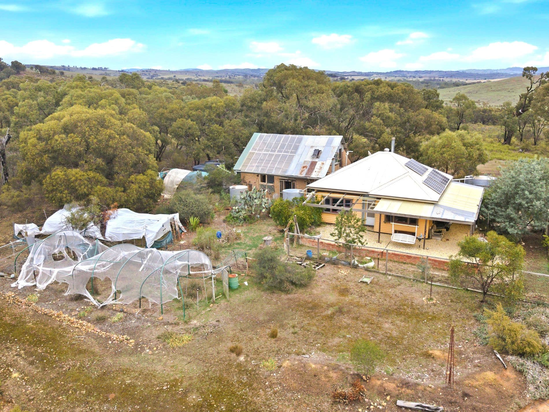 110 Bassett Lane, Hilldene, Hilldene - Thumbnail 5