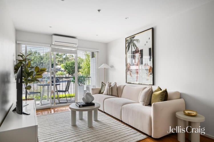 1/102 Camberwell Road, Hawthorn East, Hawthorn East - Image 1