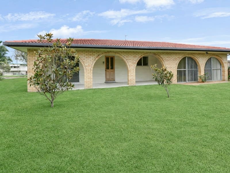 1 Bath Avenue, Ooralea, Ooralea - Image 1