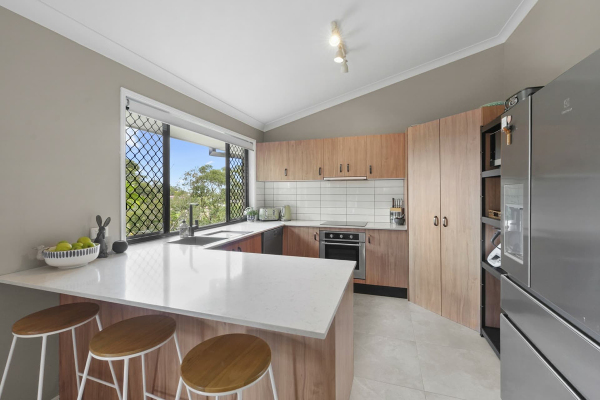20 Bonin Close, Pacific Pines, Pacific Pines - Thumbnail 5