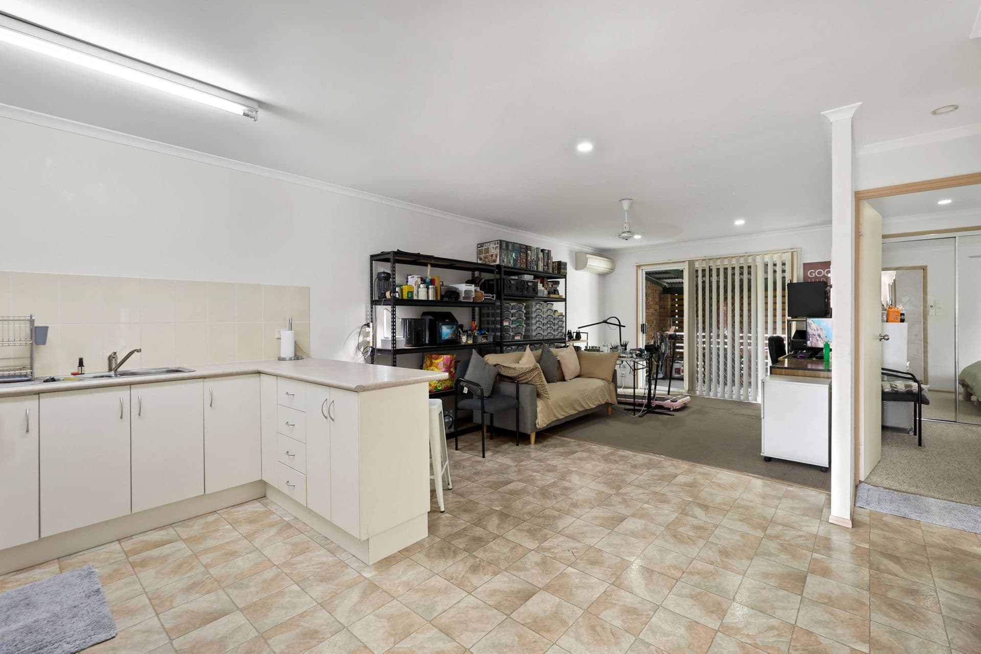 4/31 Gold Street, Mackay, QLD, 4740, Mackay - Thumbnail 3
