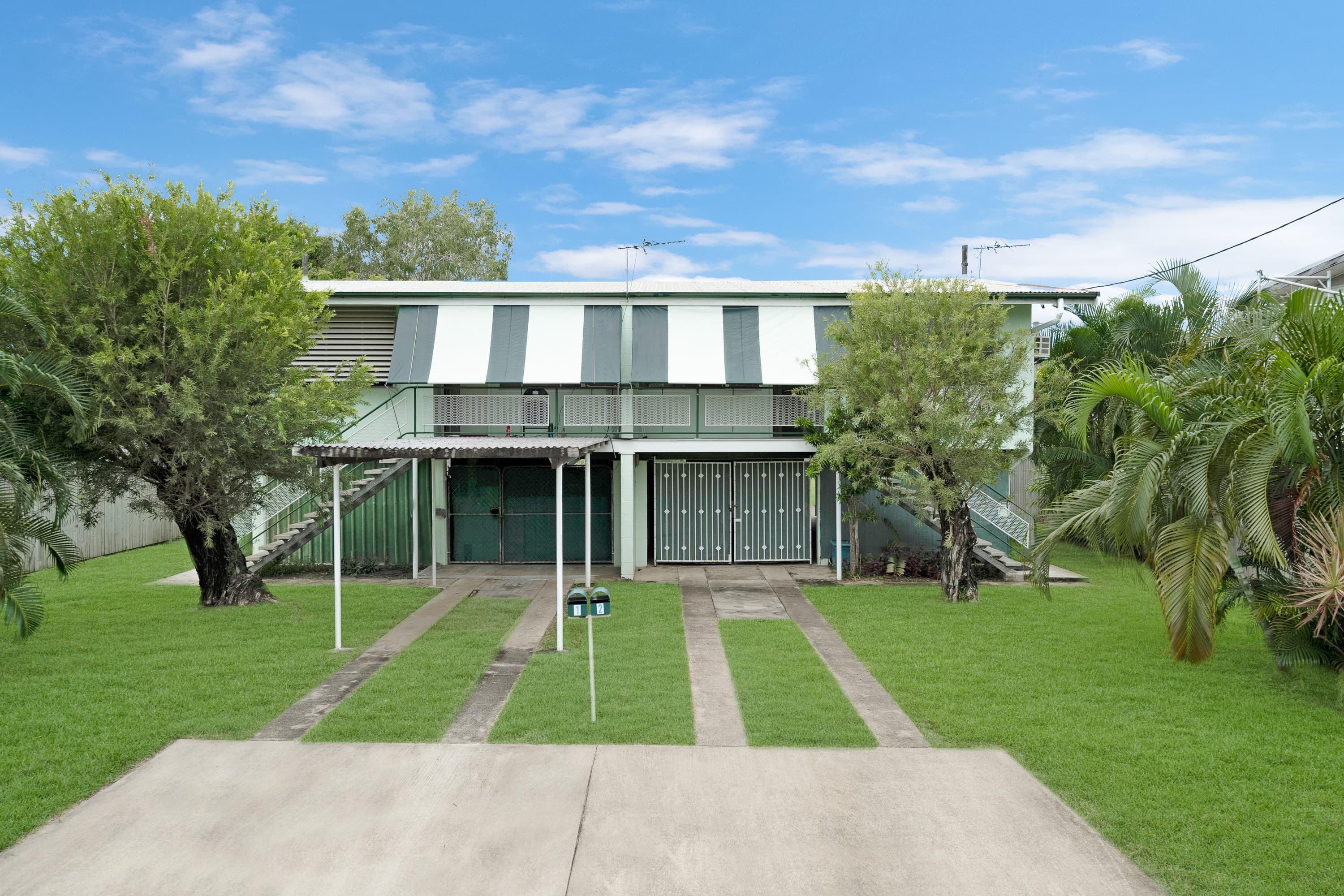 99 Tenth Avenue, Railway Estate - Image 1