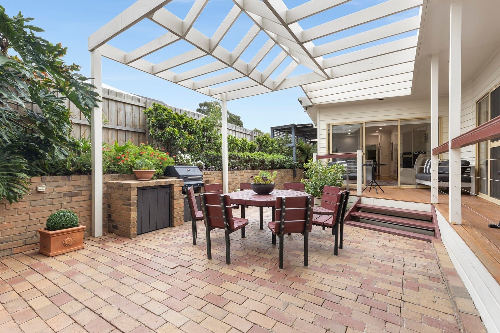 16 Jackson Avenue, Mont Albert North - Thumbnail 3