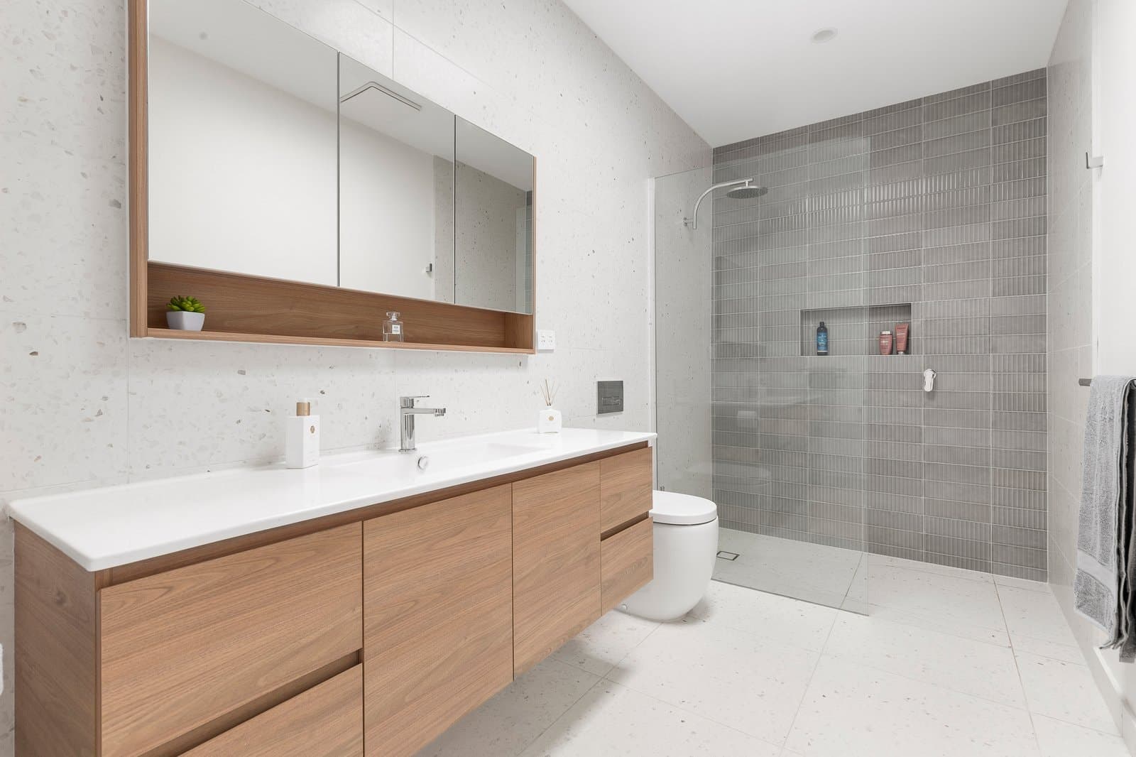 16 Jackson Avenue, Mont Albert North - Thumbnail 8