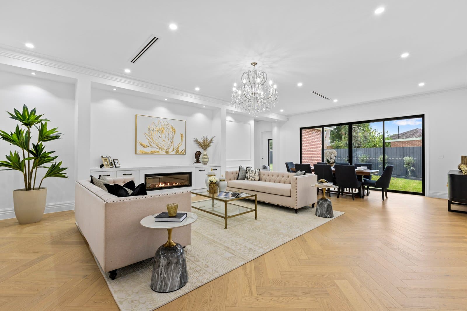 17 Browning Drive, Glen Waverley, Glen Waverley - Thumbnail 5