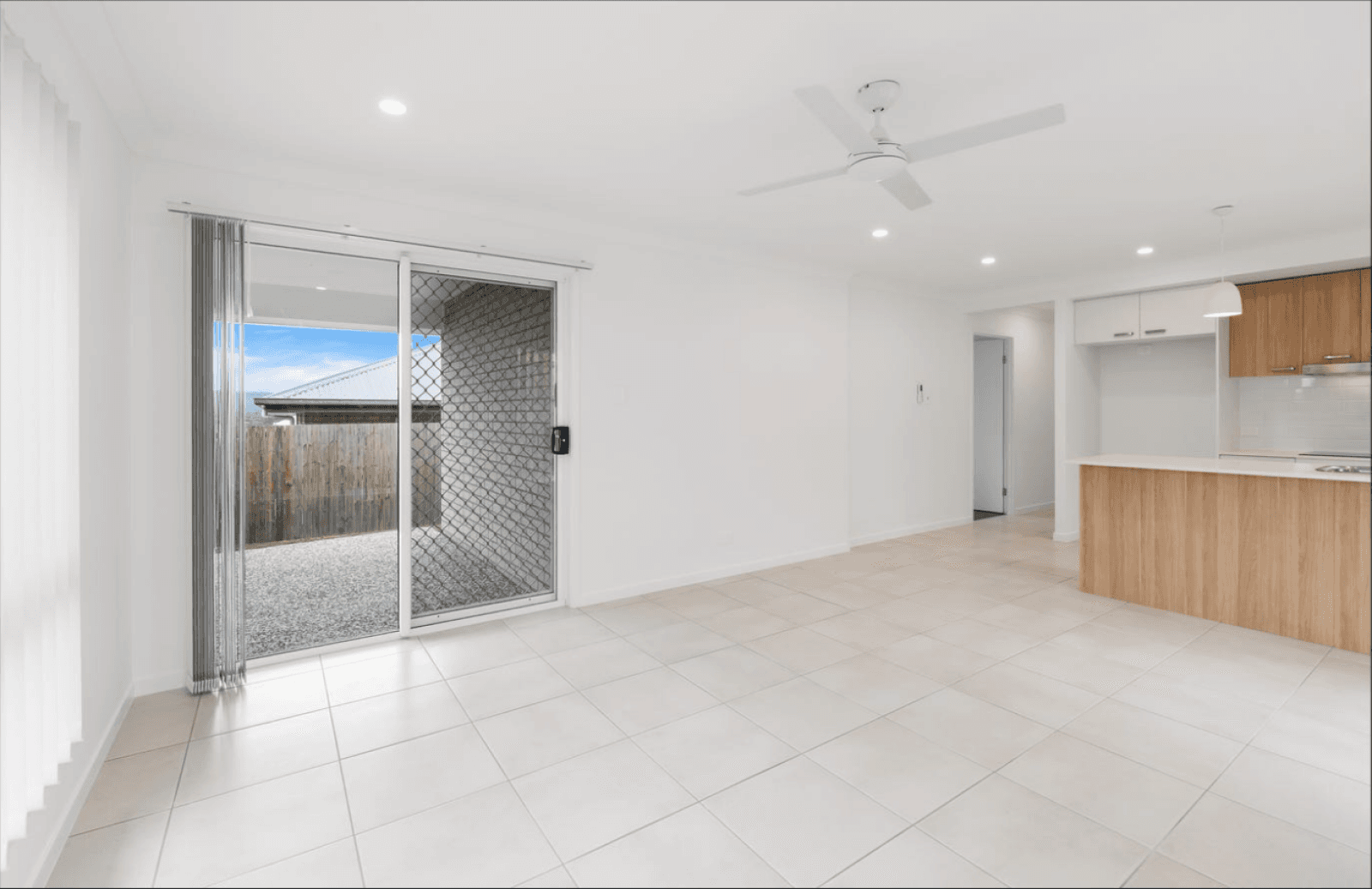 11 Byfield Place Yarrabilba QLD 4207, Yarrabilba - Thumbnail 3