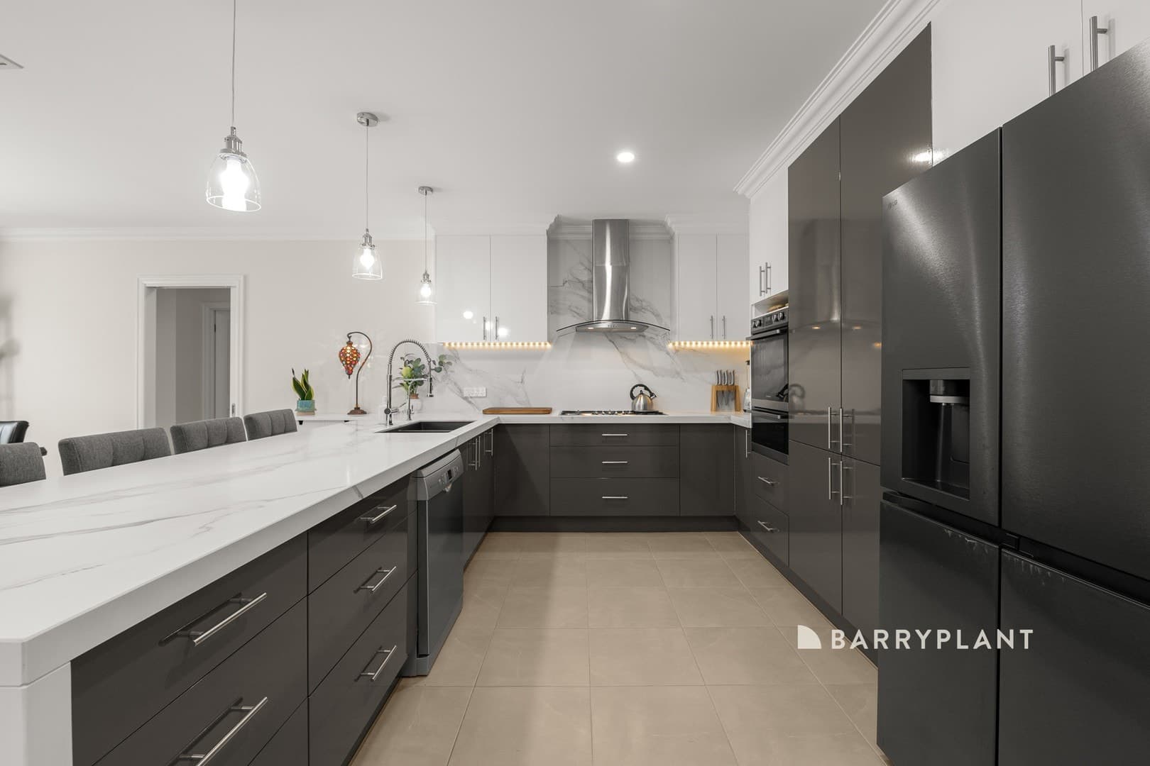6 Kensington Square, Drouin, VIC 3818, Drouin - Thumbnail 3