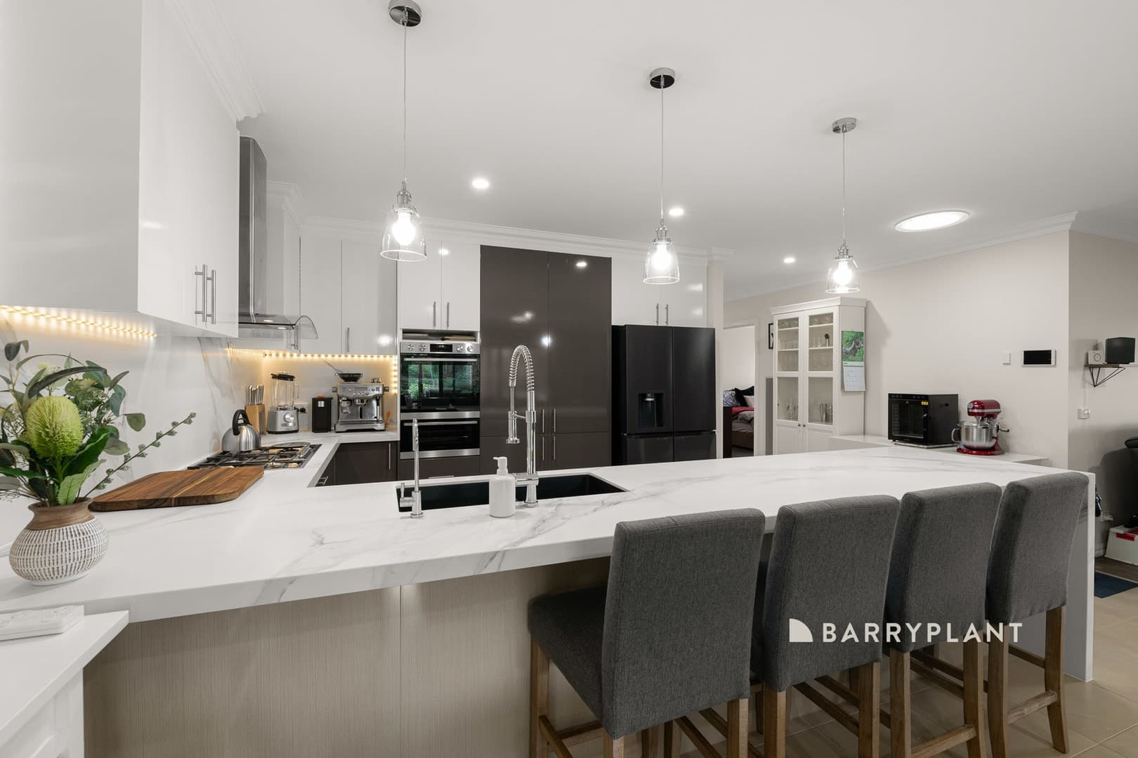 6 Kensington Square, Drouin, VIC 3818, Drouin - Thumbnail 4
