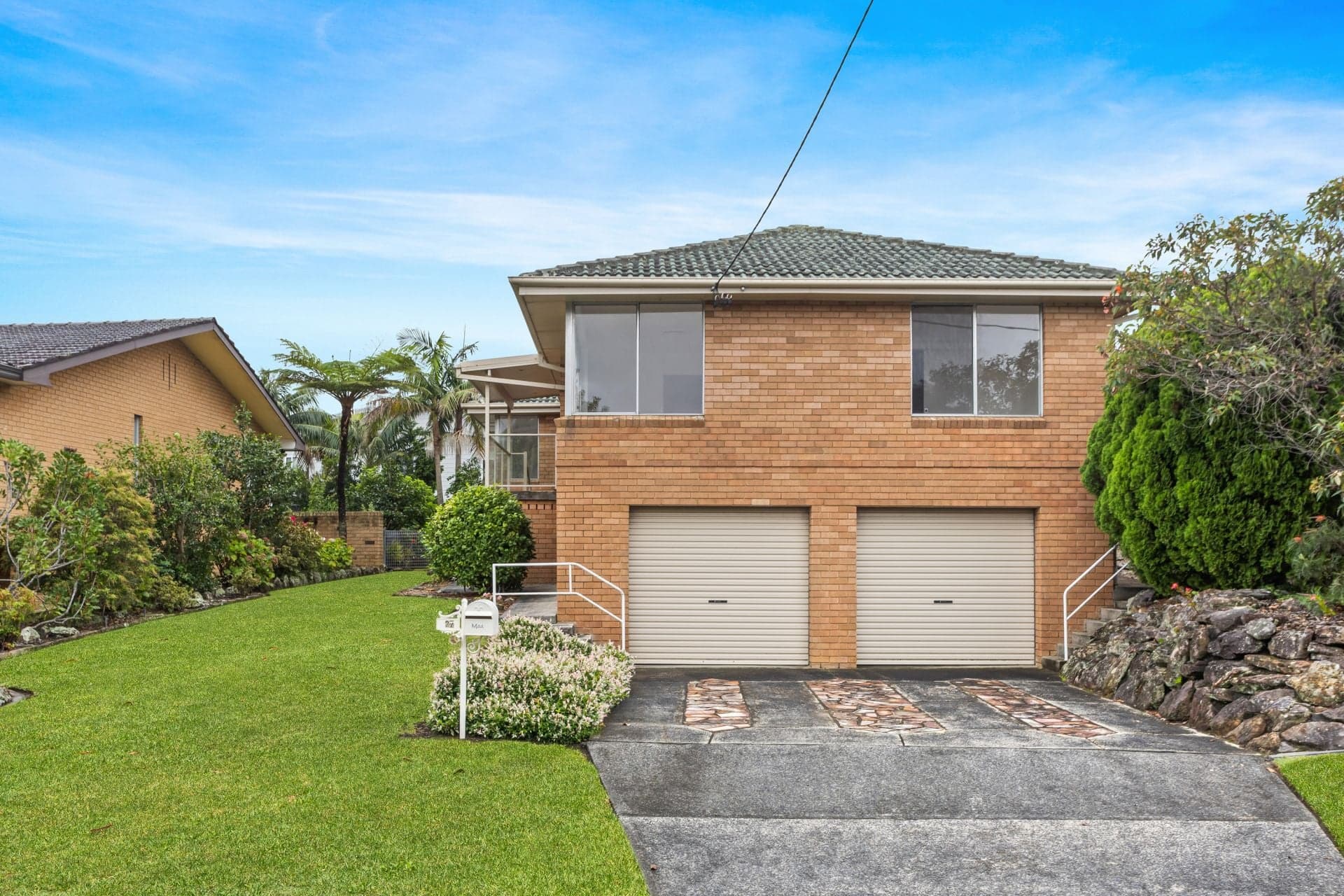 22 Berry Avenue, Green Point, Green Point - Image 1