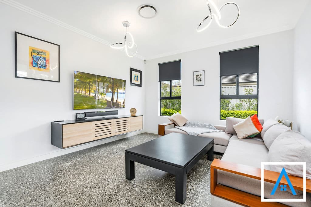 27 Starke Street, Spring Farm, NSW, 2570, Spring Farm - Thumbnail 4