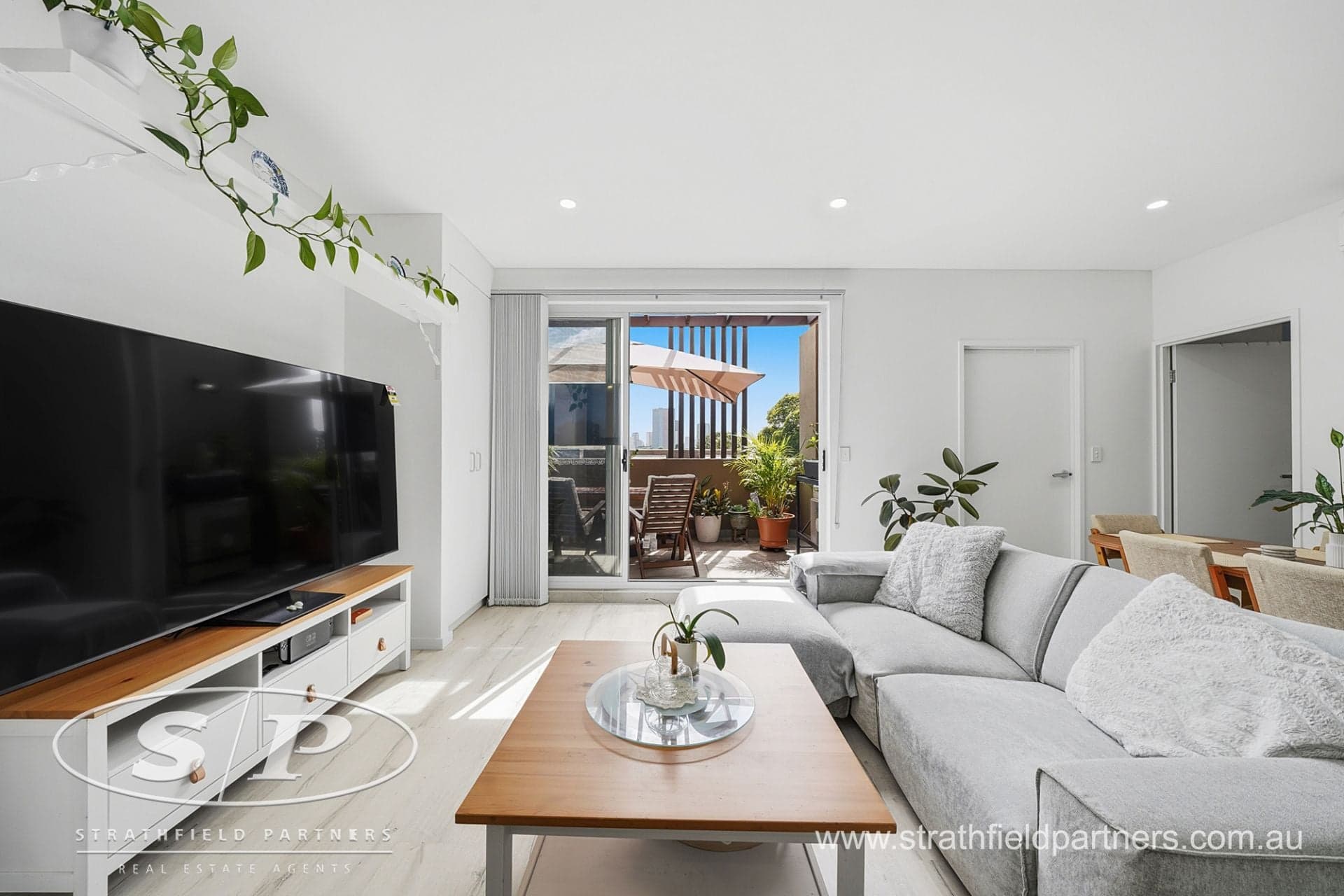 301/12-14 Mandemar Avenue Homebush West NSW, Homebush West - Thumbnail 3