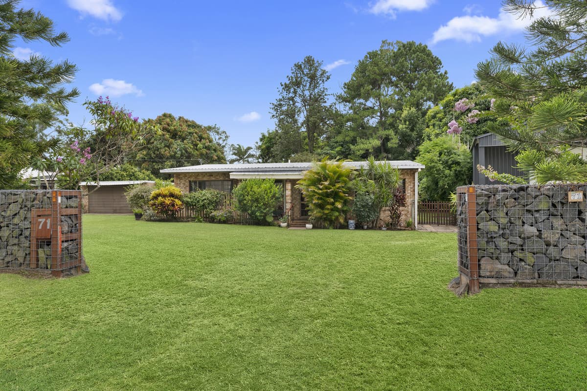 71 Bowen Road, GLASS HOUSE MOUNTAINS QLD 4518, Glass House Mountains - Thumbnail 2