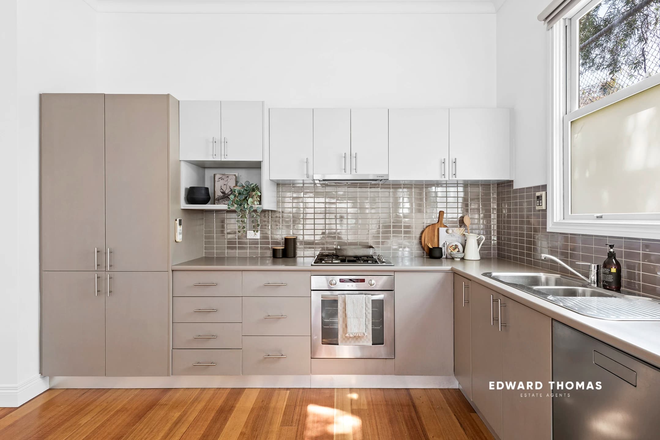 61 Barnett Street, Kensington VIC 3031, Kensington - Thumbnail 7