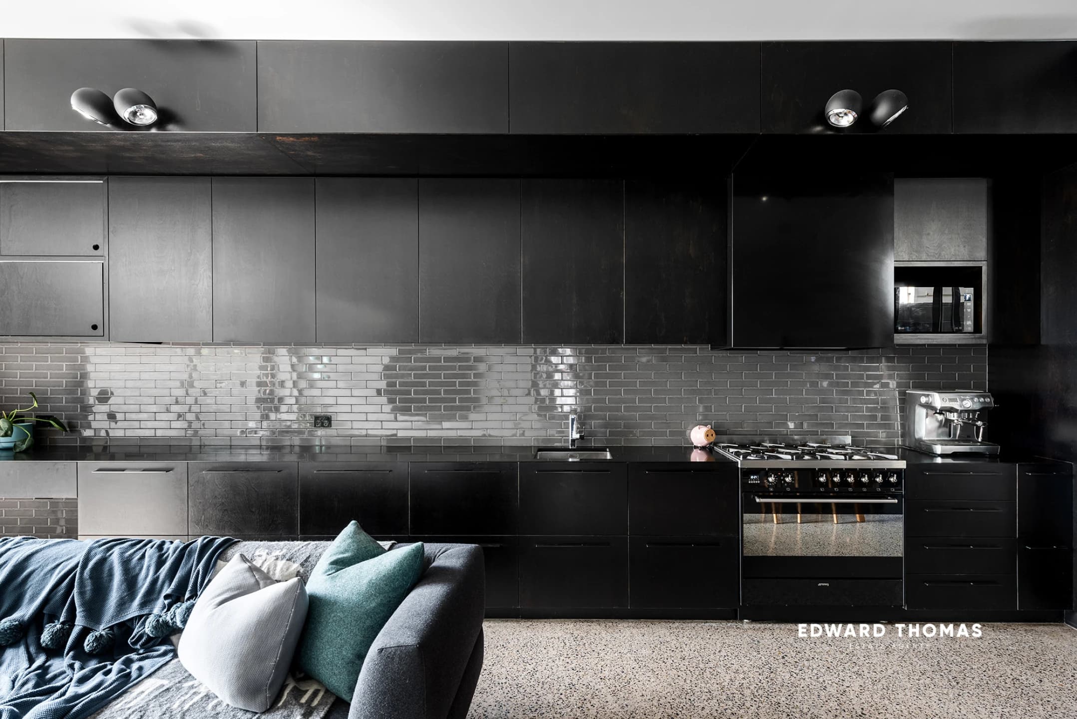 83 McConnell Street, Kensington VIC 3031, Kensington - Thumbnail 8