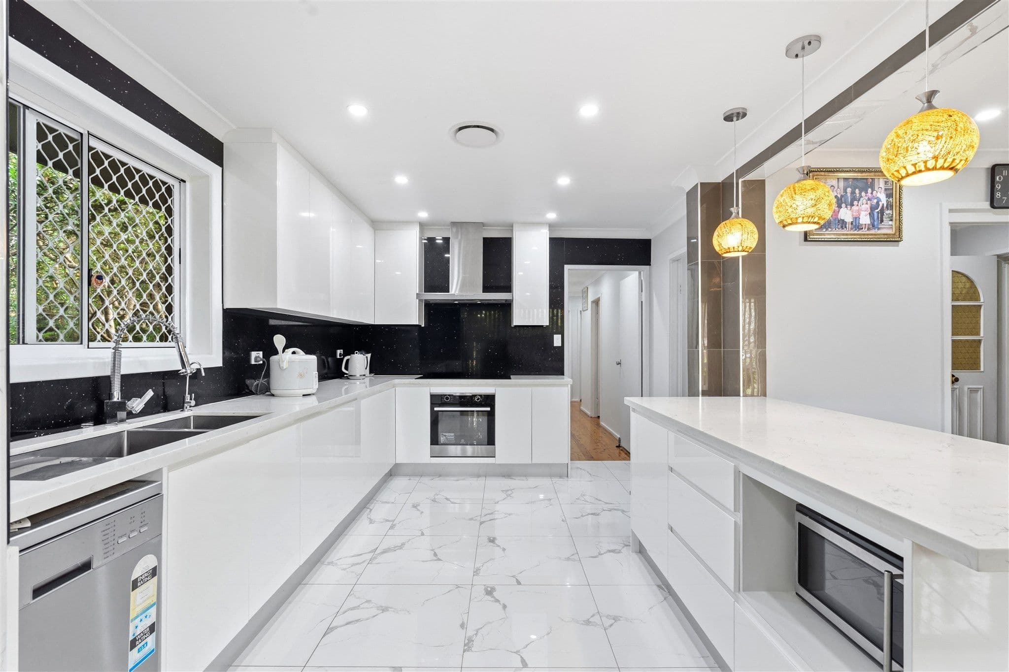 9 Narooma Close, Panania NSW 2213, Panania - Thumbnail 7