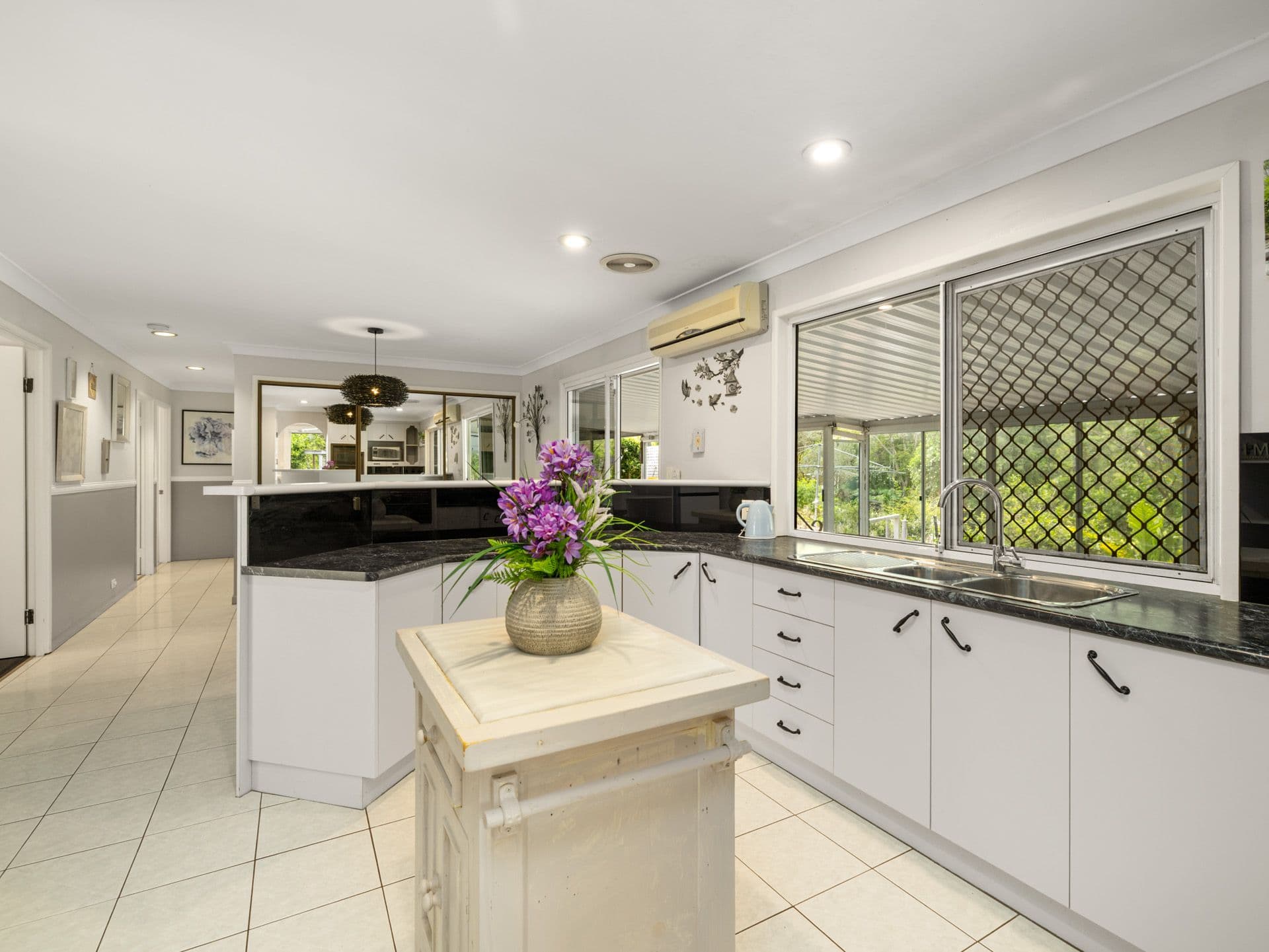 128 Fiona Street, Bellbird Park QLD 4300, Bellbird Park - Thumbnail 3