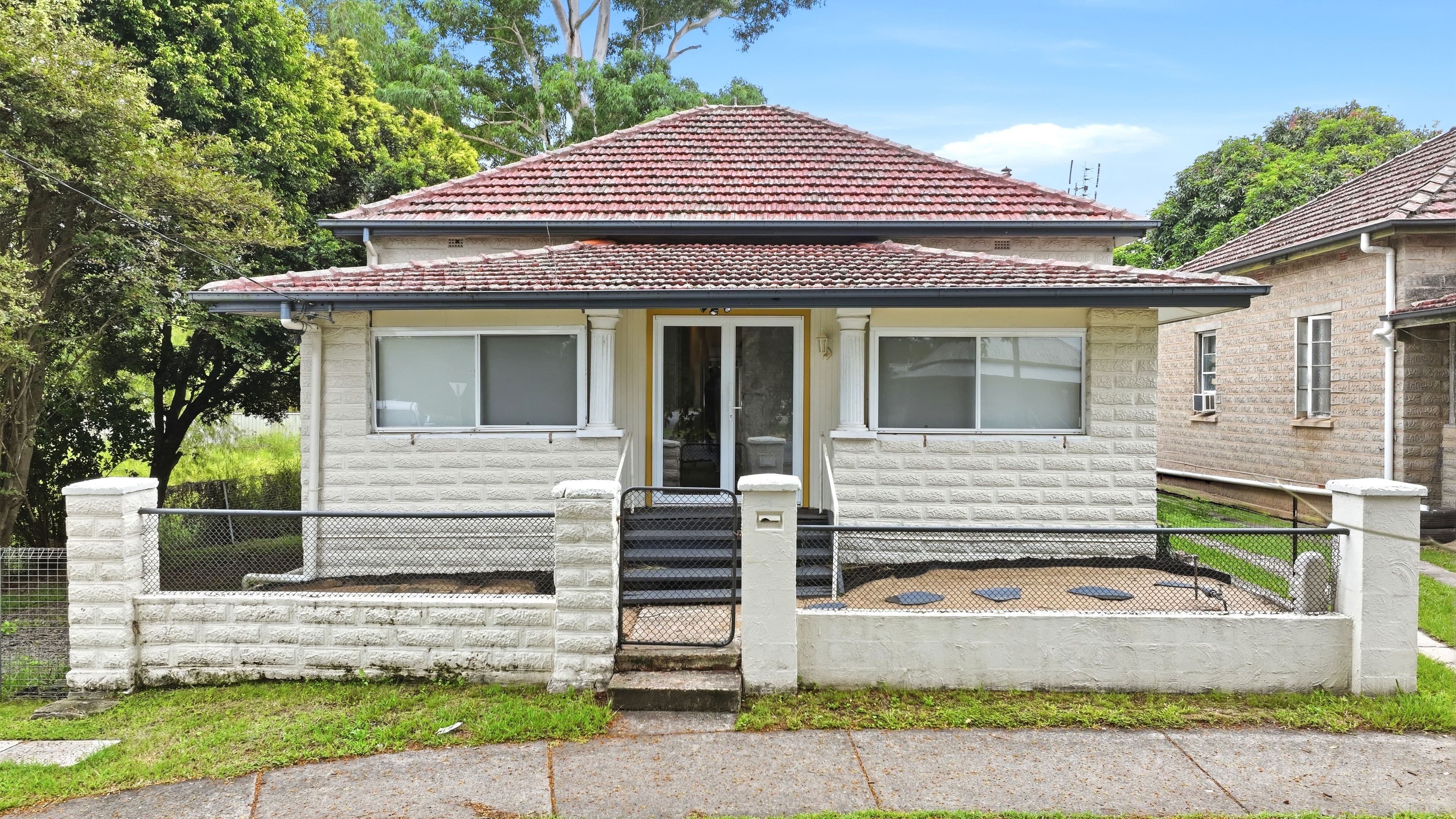 27 Spring Street, Grafton NSW 2460, Grafton - Image 1
