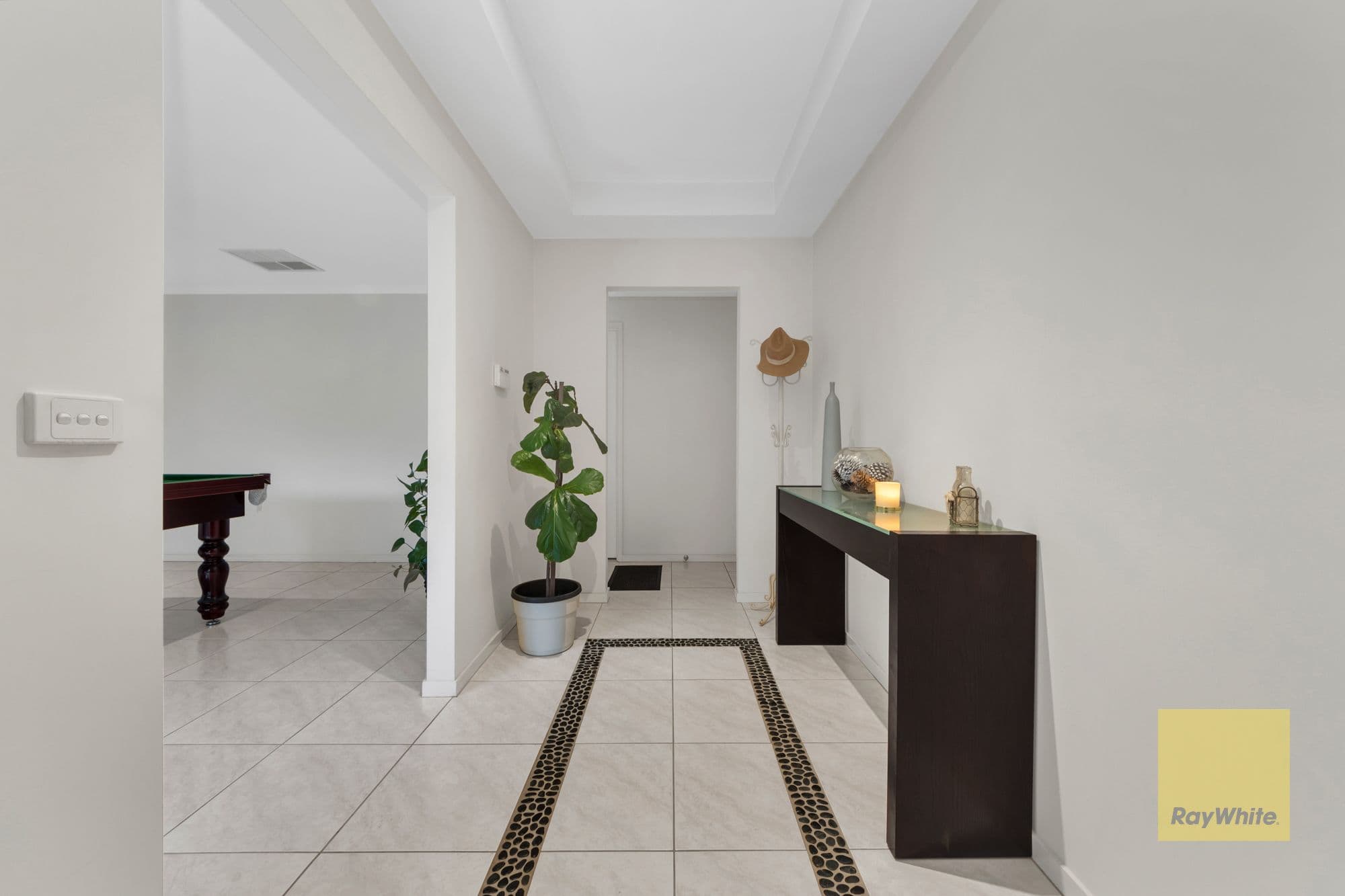 14 Woodsdale Court, Cairnlea VIC 3023, Cairnlea - Thumbnail 3