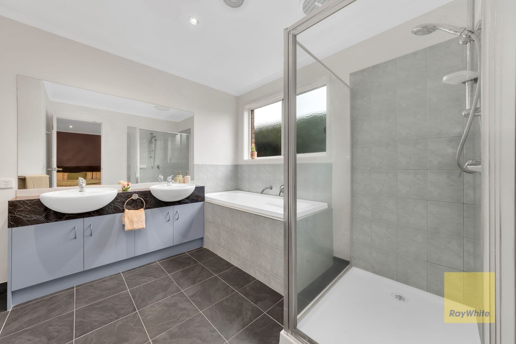 14 Woodsdale Court, Cairnlea VIC 3023, Cairnlea - Thumbnail 5