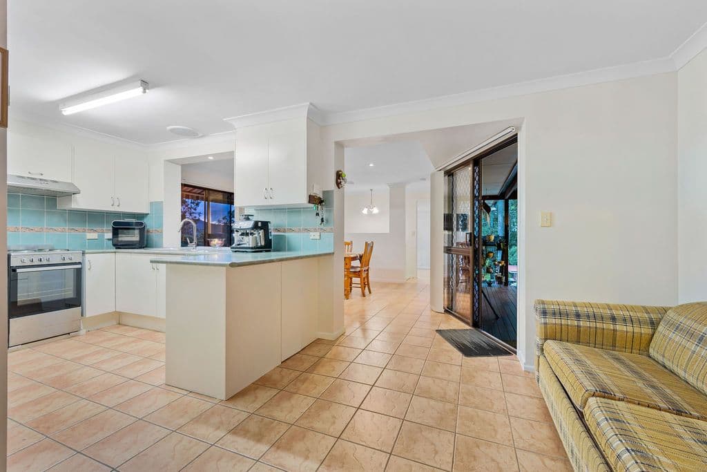 8 The Mores, Nerang QLD 4211, Nerang - Thumbnail 7