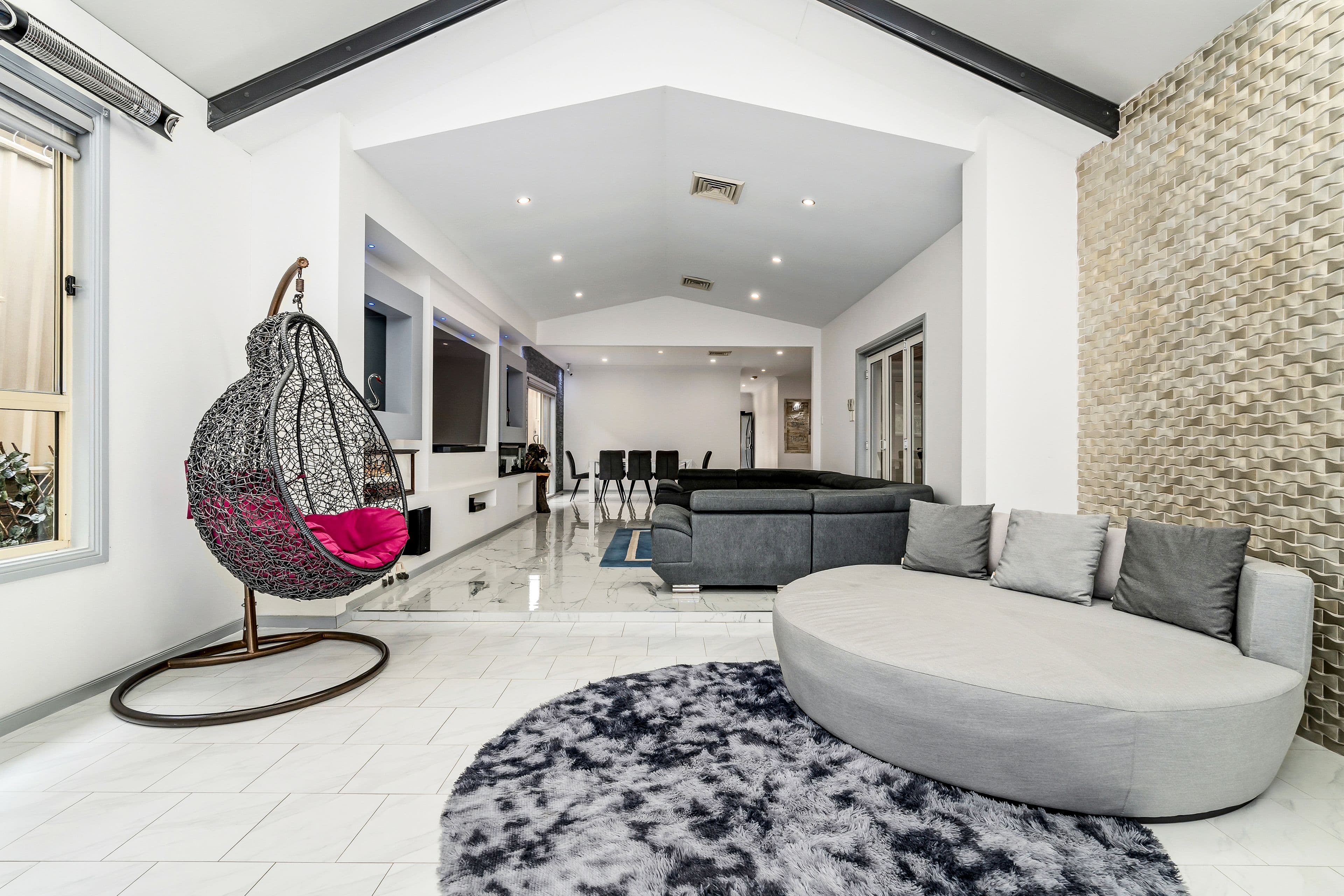 16 Ferraro Crescent, West Hoxton NSW 2171, West Hoxton - Thumbnail 5