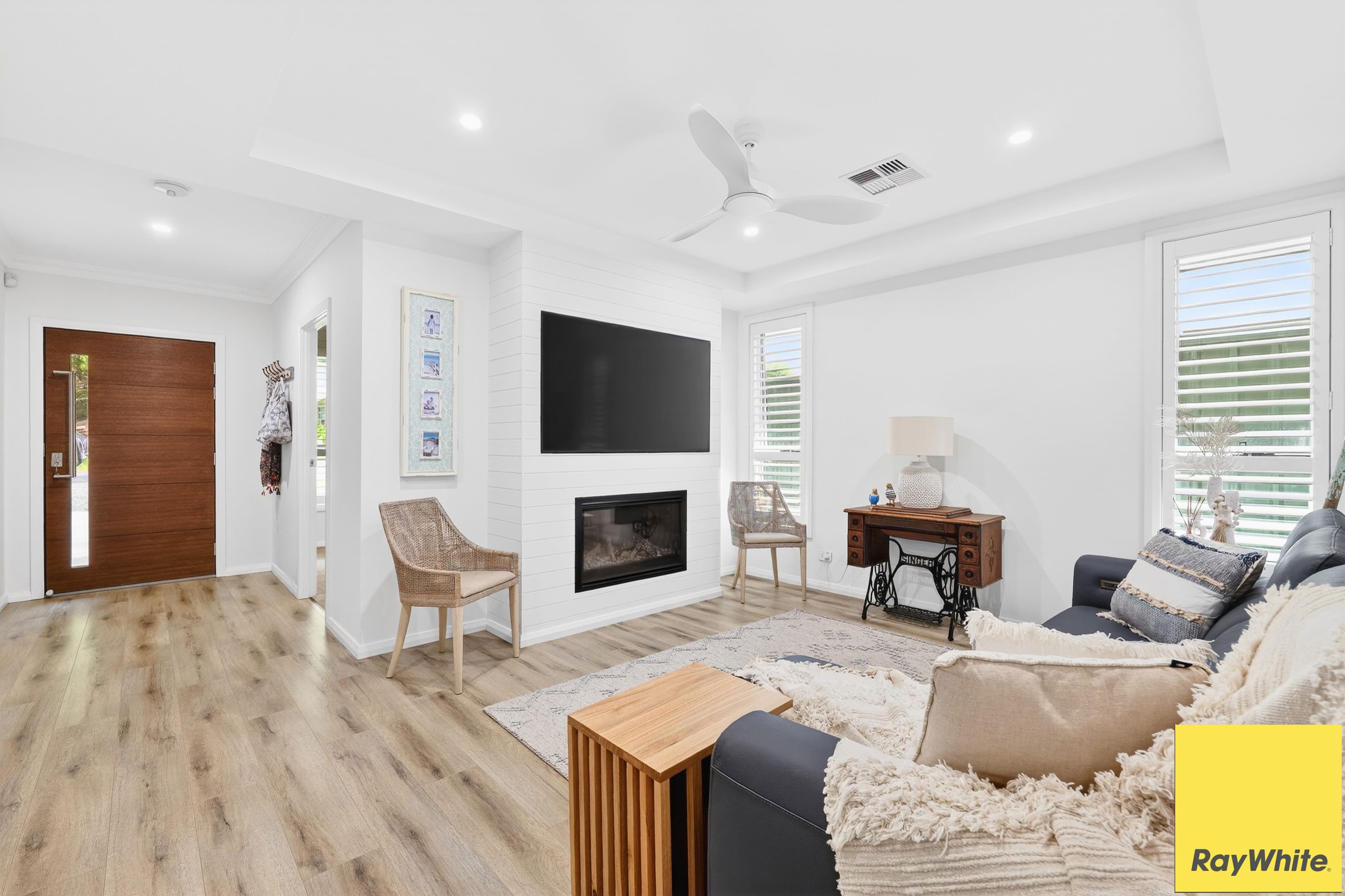 8 Sylvania Road, Umina Beach NSW 2257, Umina Beach - Thumbnail 2