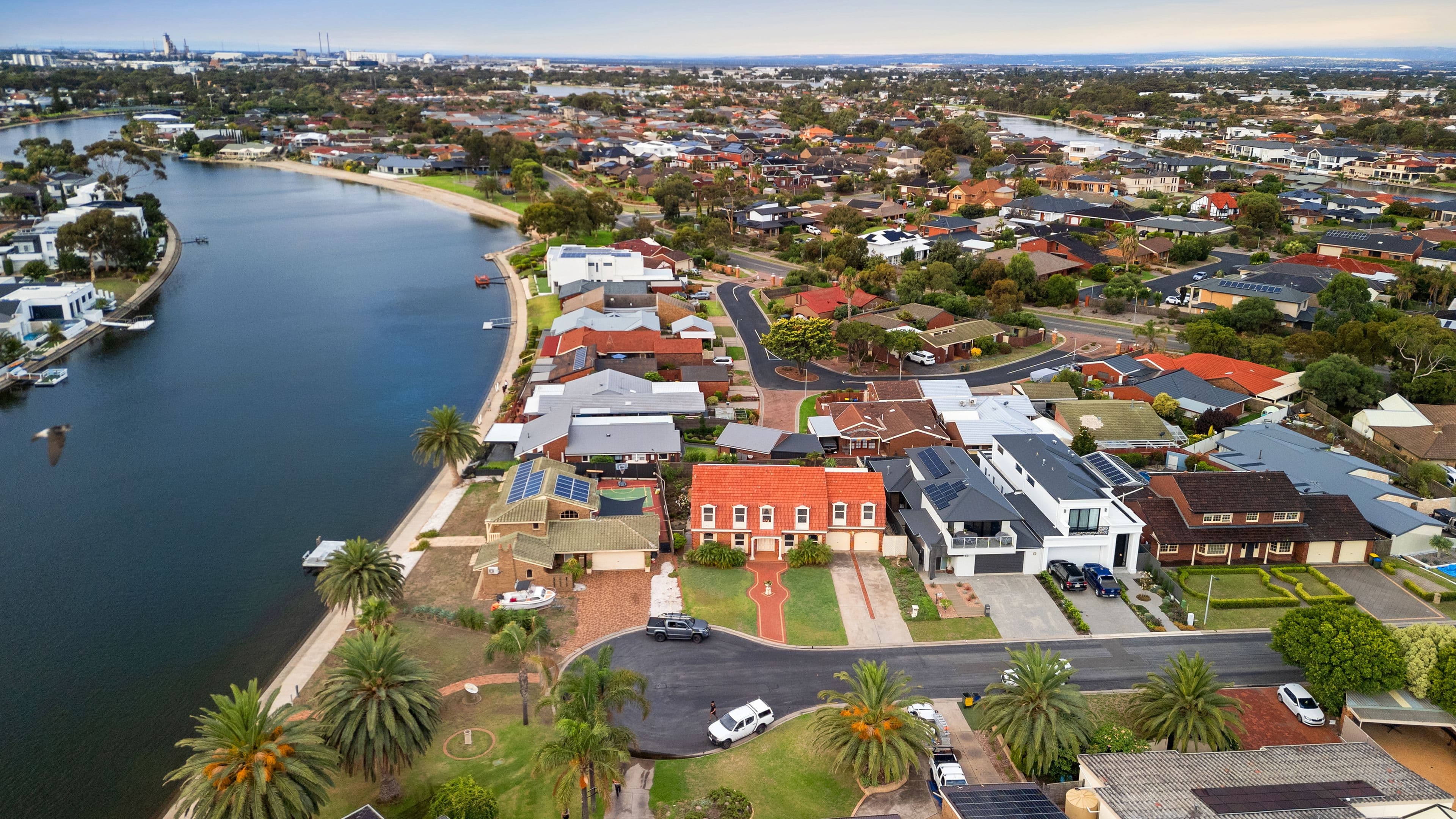 8 Martinique Court, West Lakes SA 5021, West Lakes - Thumbnail 4