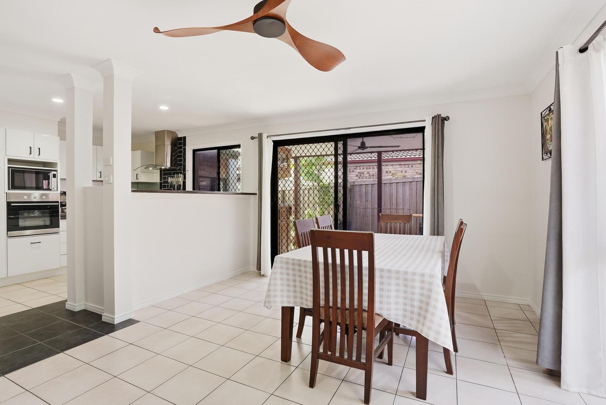 28 Tussock Crescent, Elanora QLD 4221, Elanora - Thumbnail 6