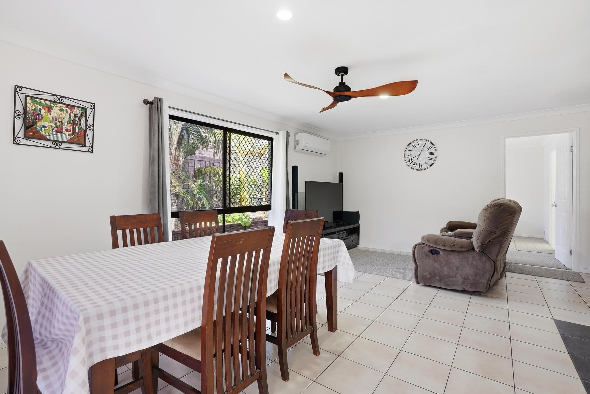 28 Tussock Crescent, Elanora QLD 4221, Elanora - Thumbnail 7