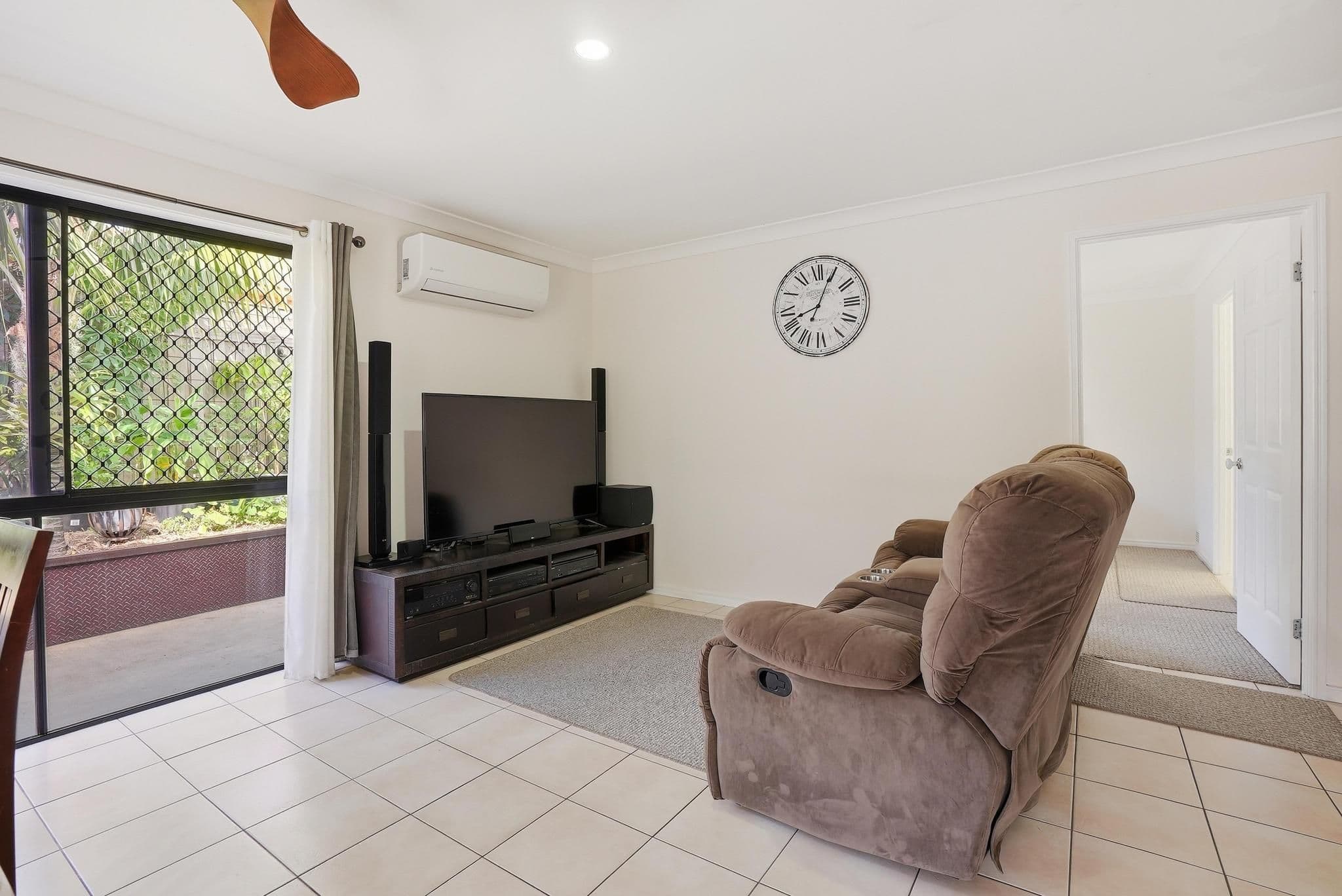 28 Tussock Crescent, Elanora QLD 4221, Elanora - Thumbnail 8