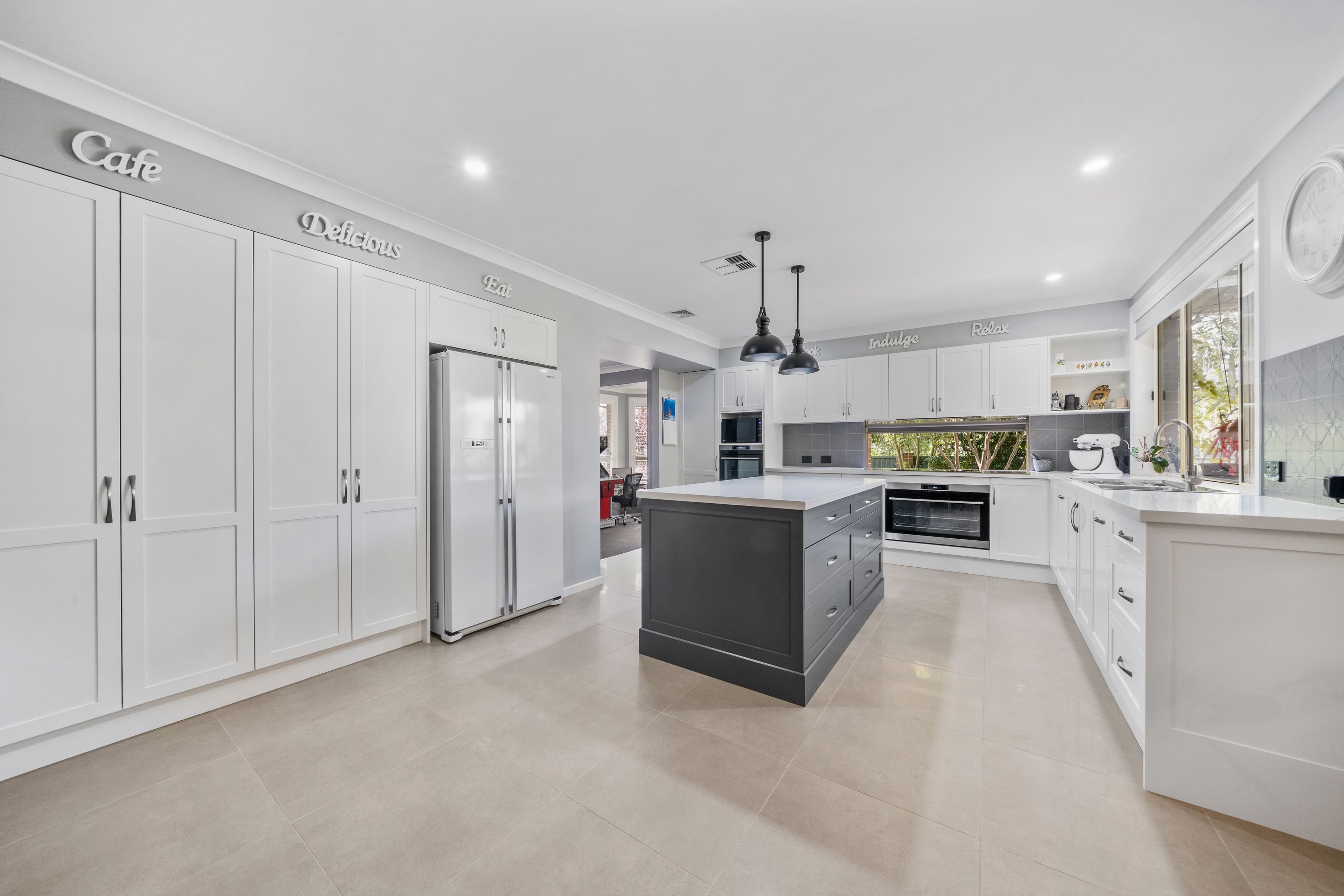 22 Windorra Avenue, Glenmore Park NSW 2745, Glenmore Park - Thumbnail 7