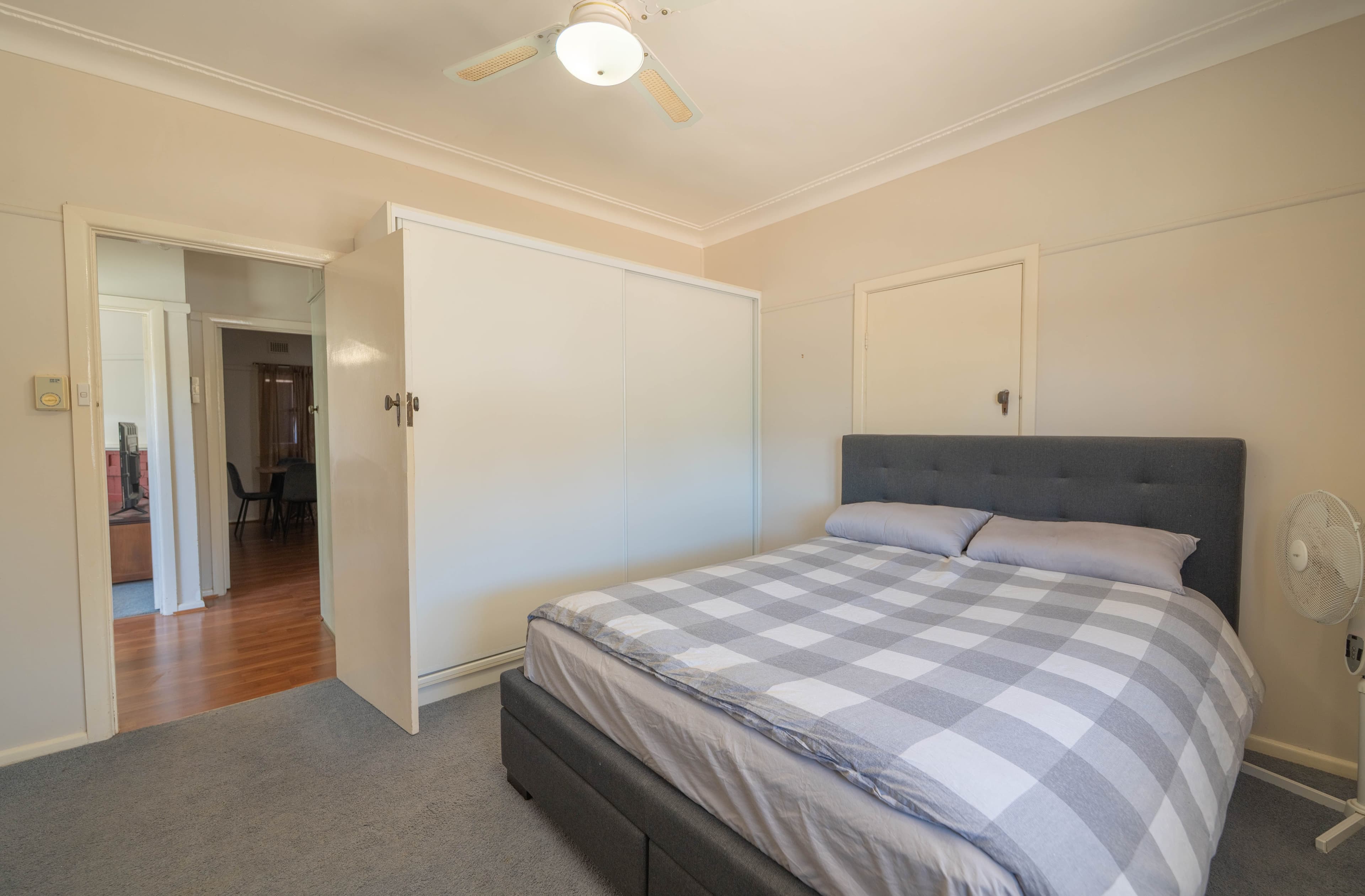 8 Peak Hill Road, Parkes NSW 2870, Parkes - Thumbnail 7